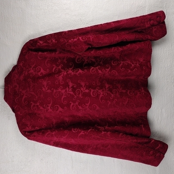 Croft & Barrow Deep Red Embroidered Tapestry Collared Button Front Jacket - Picture 11 of 16